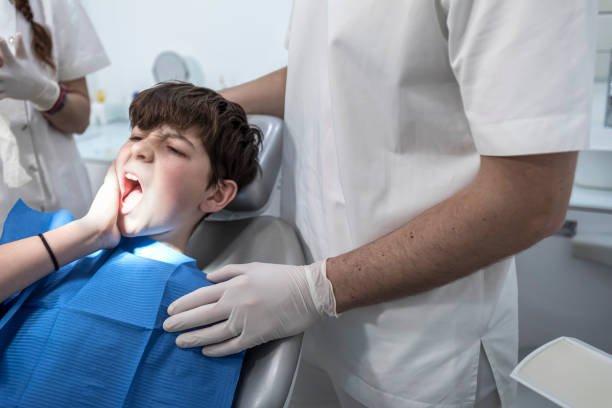 Best Emergency Dental Extractions in Newport, NC